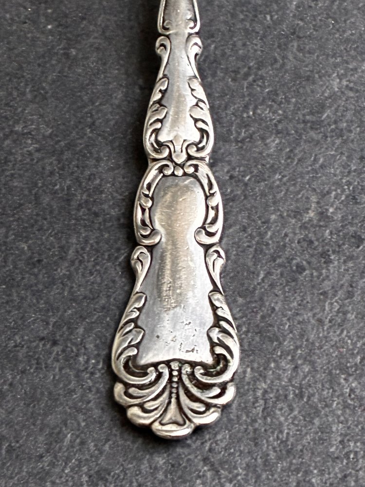 Antik 1 Serviergabel silbergrau Victorian Style Rogers&Bros. Deko Gabel Vintage verschnörkelt Jahrhundertwende 