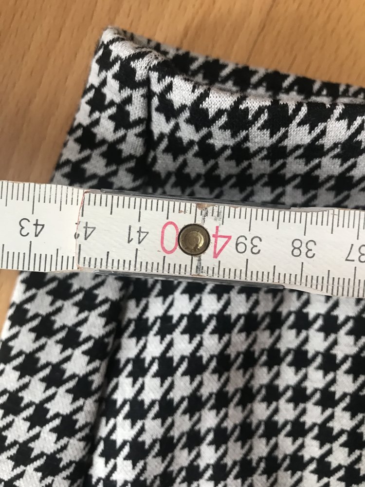 Minirock Onesize Pepita Hahnentritt Mustermix Monochrome Classic Design Gummibund Schwarz Weiß Rock Kombimode bequem Stiefelrock Classic Design S-M Kostümrock 