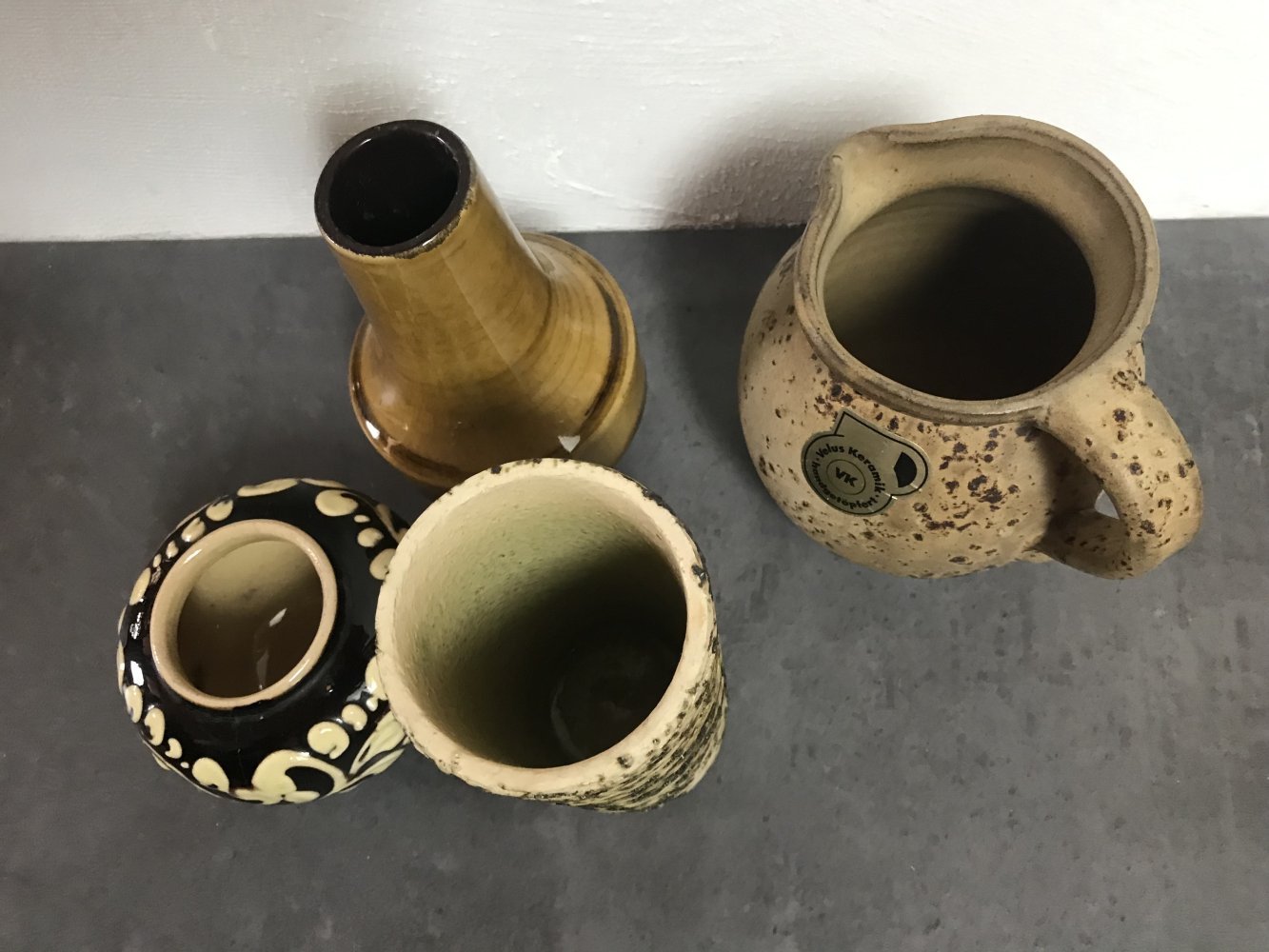 Vase Henkelkrug Tischdeko Keramik Studio Interieur Vintagelove Deko Gefäß ungenutzt