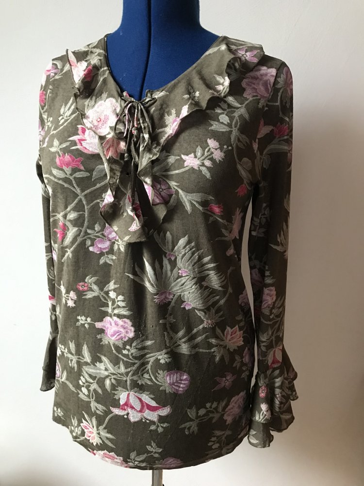 Tunika Volant Bluse 80ies Vintage Lover Oberteil Schlupfbluse Erdfarben Feminin Romantic Style Blumen Peblum Bluse Details Asia Fledermaus Ärmel Rosen Blüten Style Look