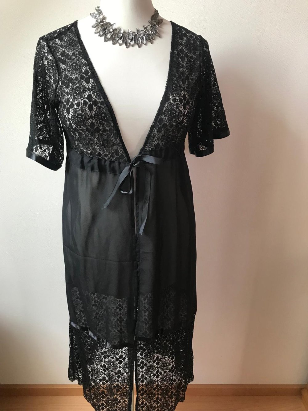 Kimono Negligé L/XL schwarz Morgenmantel Spitze Nachtkleid Bademantel Kurzarm 
