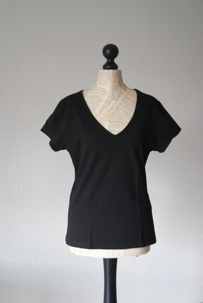 Schwarzes Shirt, Größe L, Viskose