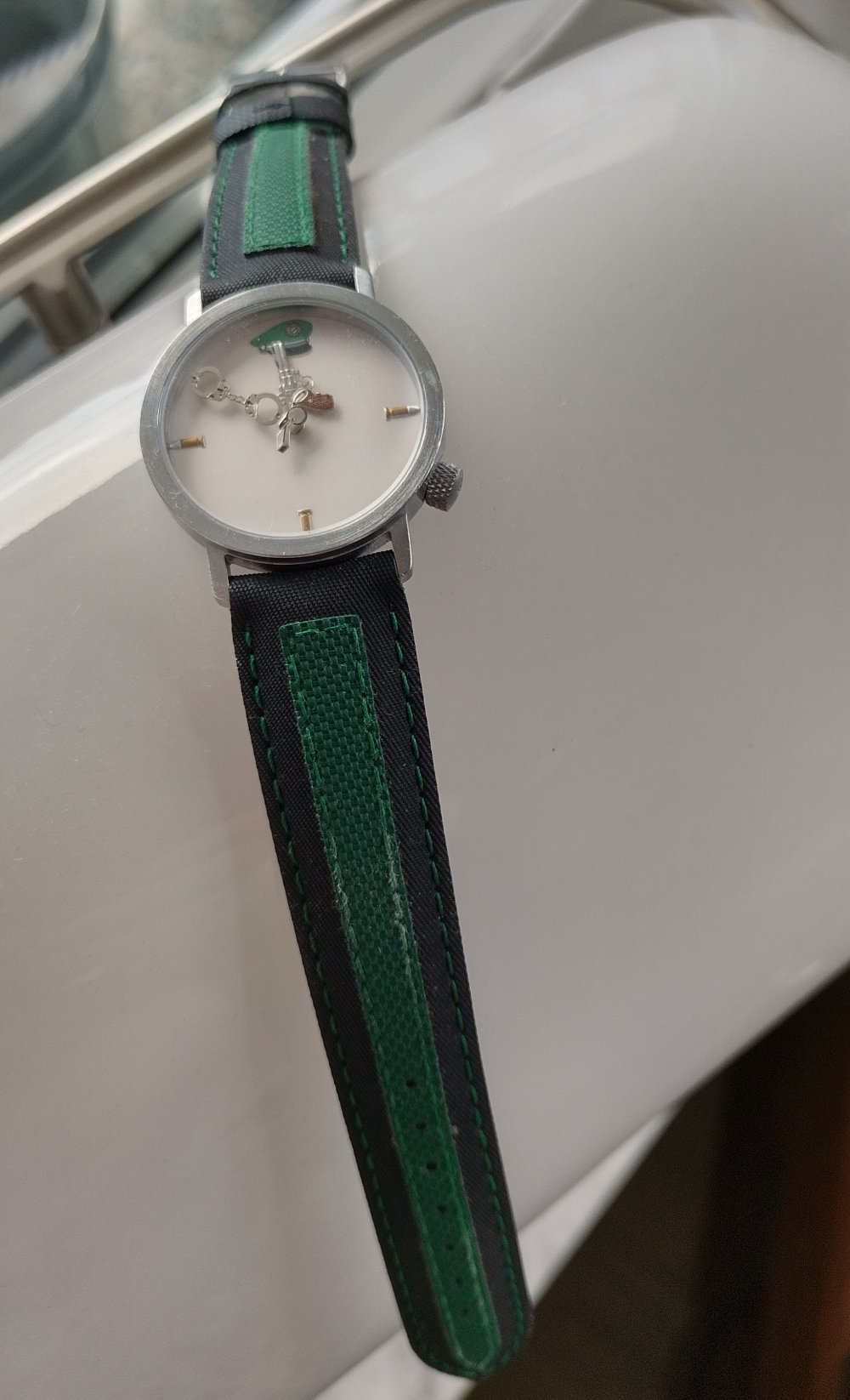 AKTEO Polizei Uhr Armbanduhr Vintage