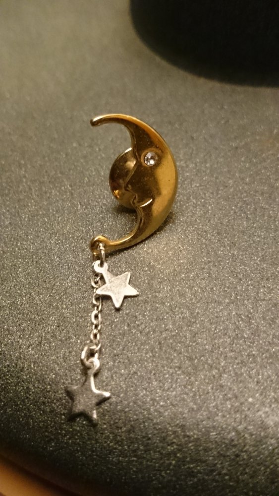Vintage - Pin Mondbrosche aus den 80igern