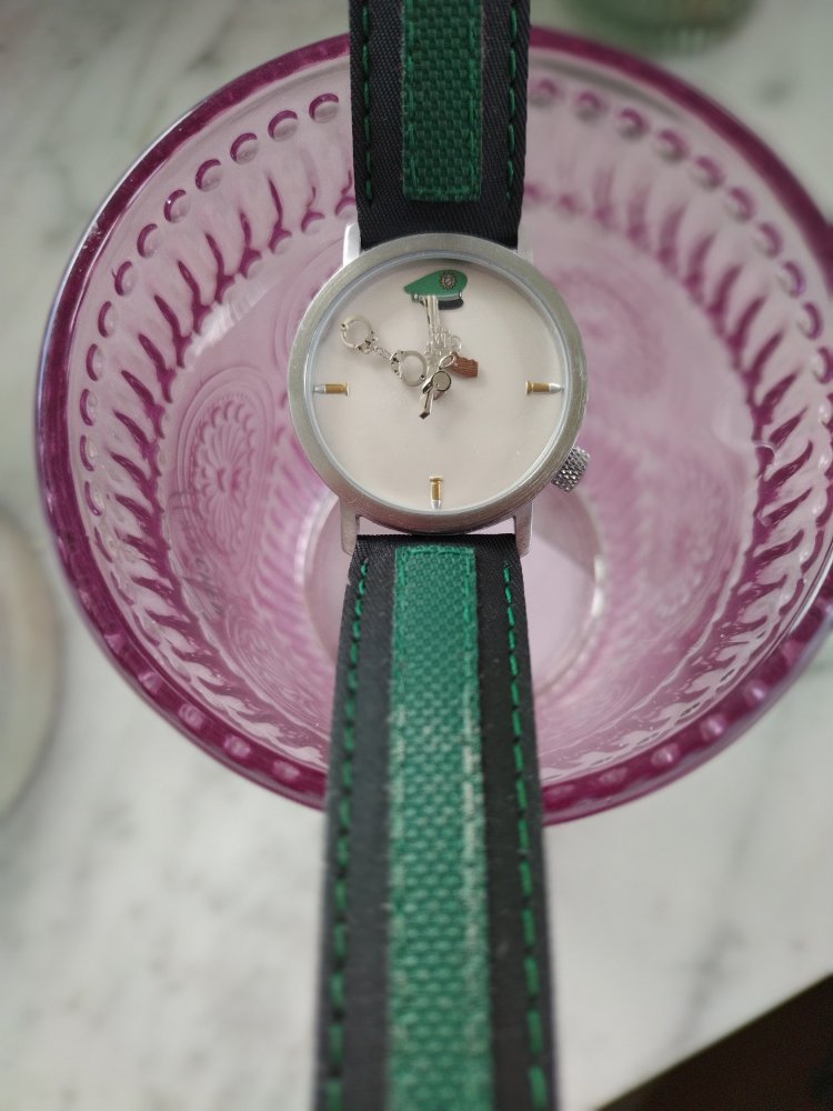 AKTEO Polizei Uhr Armbanduhr Vintage