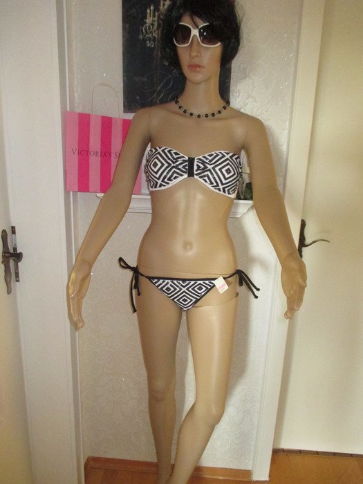  NEU mit ETIKETT * Sexy * Bandeau * Push- Up * Pailletten * Bikini 