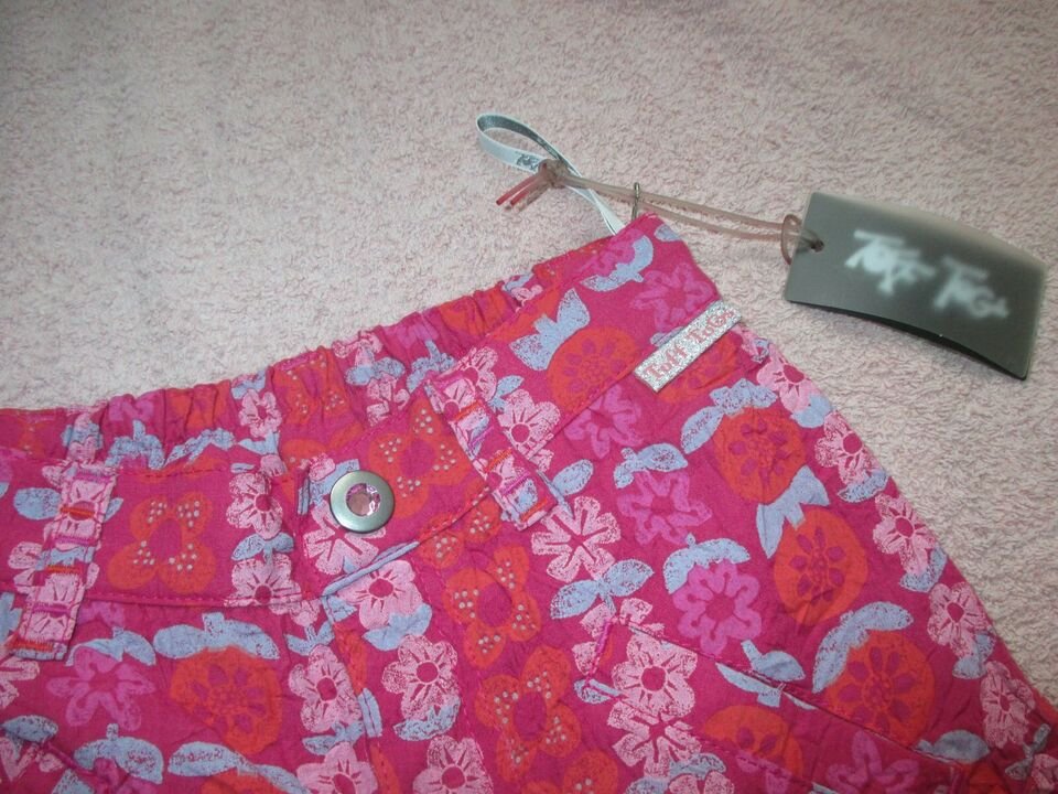 NEU mit ETIKETT * Niedlich * GIRL * Hippie * Blumen * Blüten * Flower * Stickerei * Print * Schlag * Hose 
