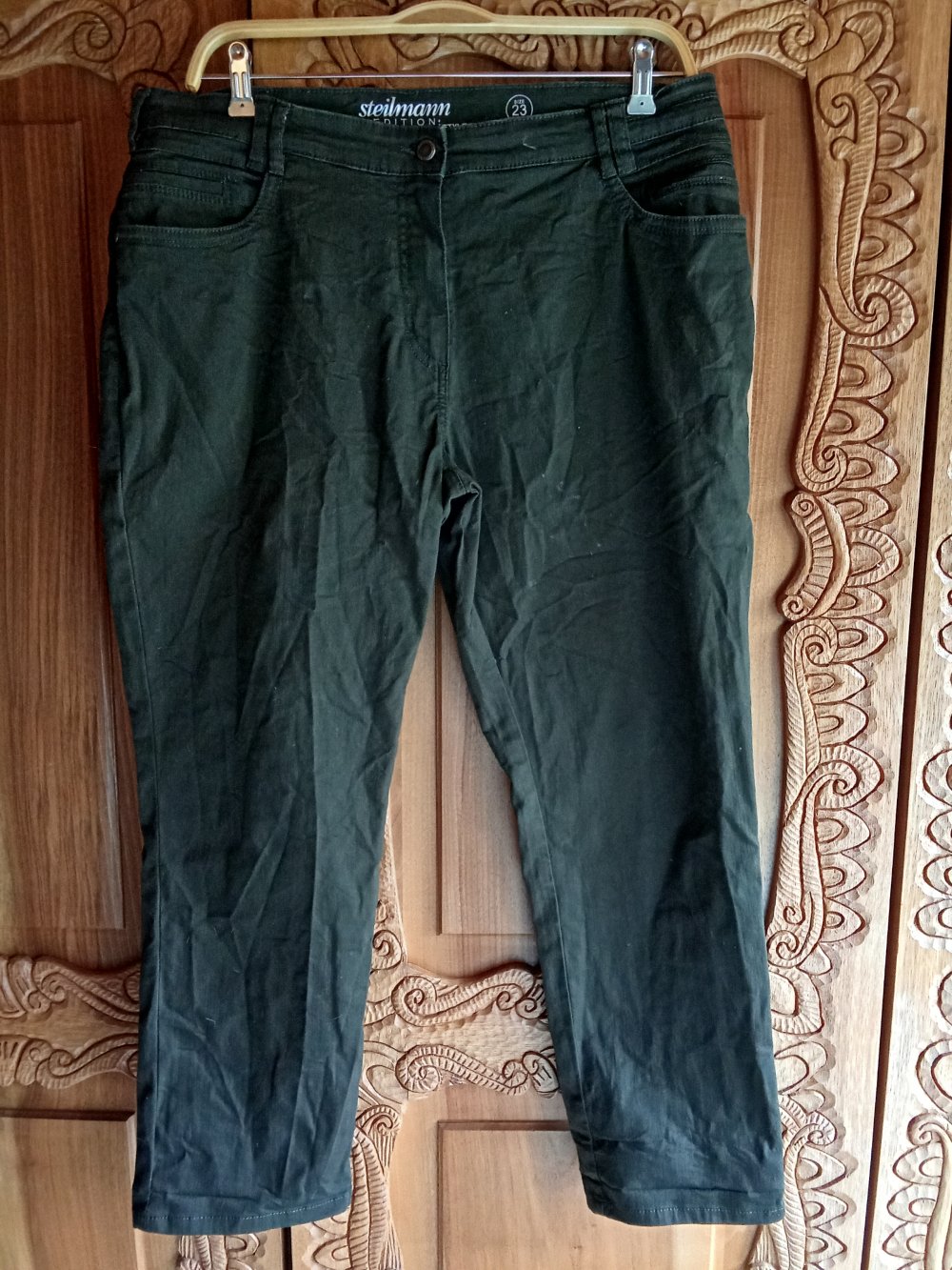 Jeans dunkelgrün 