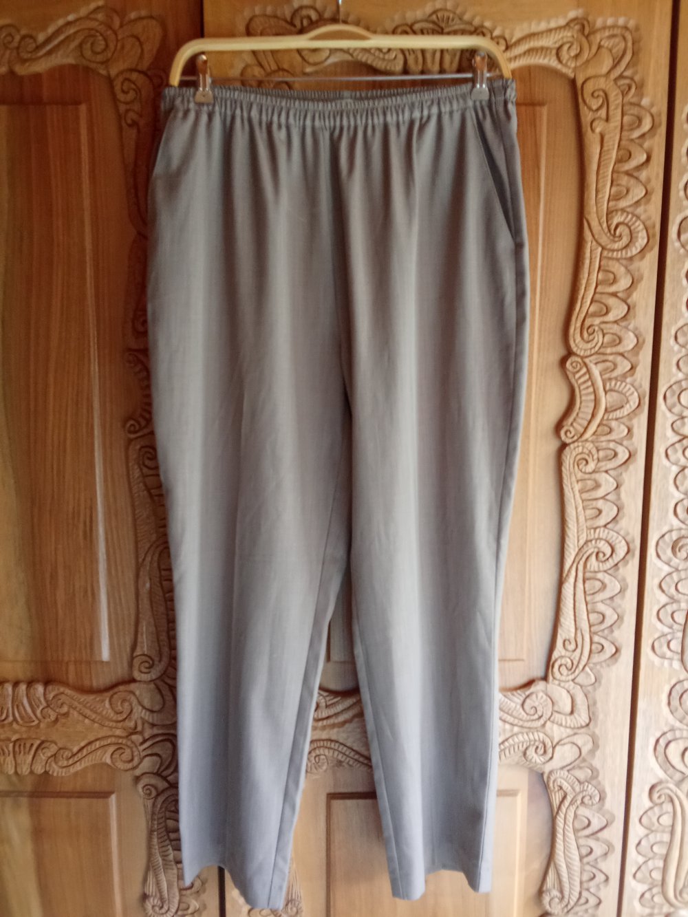 Hose beige 