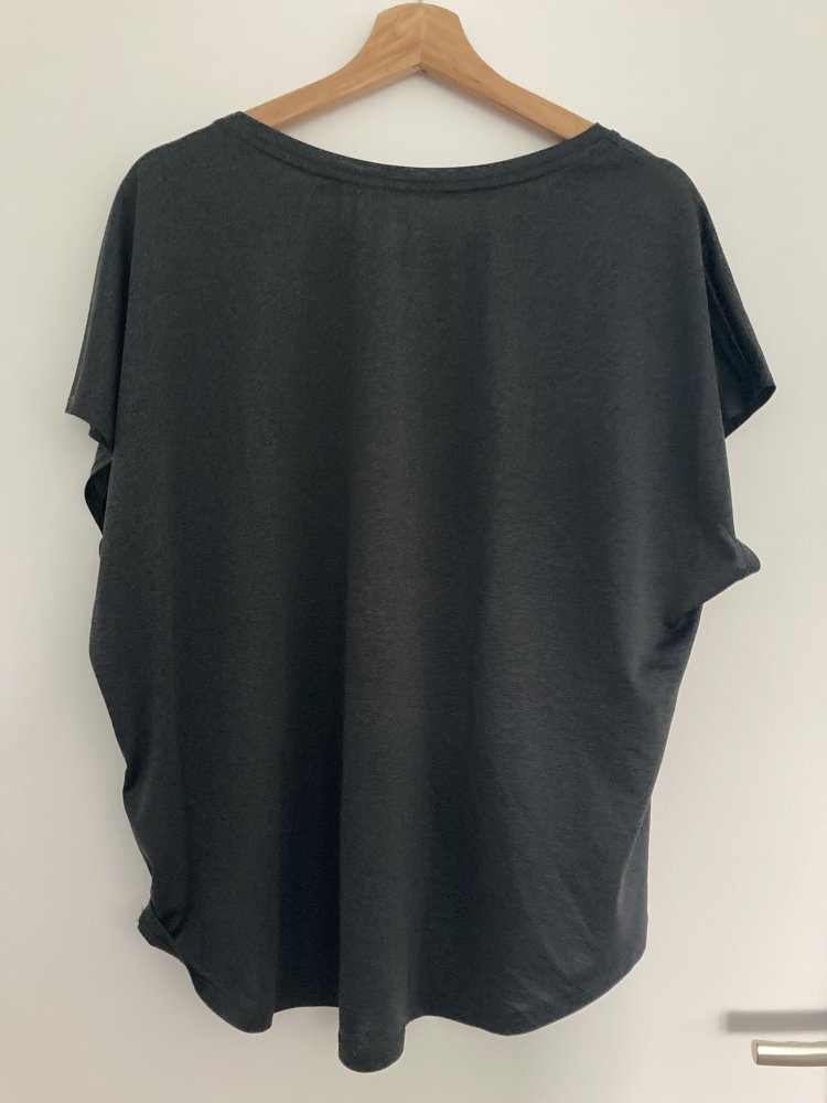 Gr. XL dunkelgraues Sportshirt von H&M