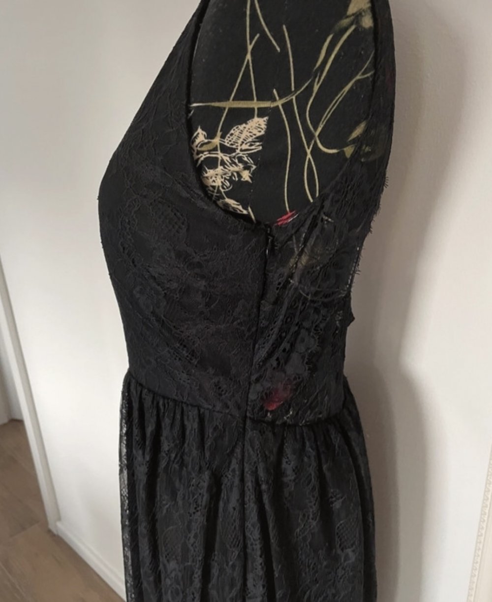 Spitzenkleid 