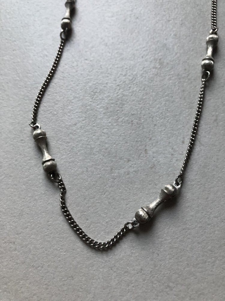 Silberne Kette