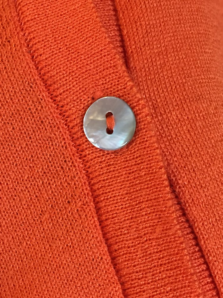 Zara Knit Cardigan Strickjacke Gr. 36/S Orange mit Perlmuttknöpfen, super Feinstrick