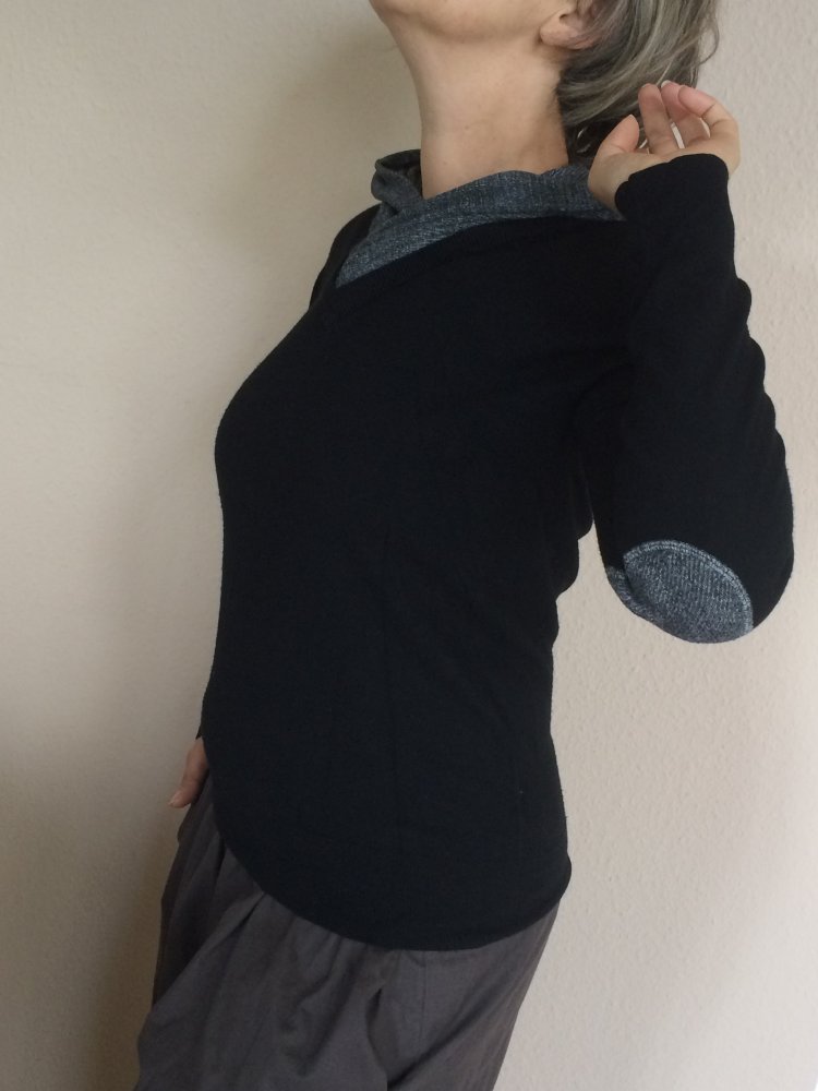 Dress & Go Pullover Gr.L mit Hoodie Kragen Gr.M 50% Wolle mit Ellenbogen Patche