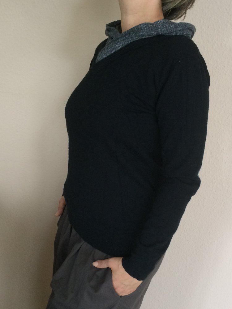 Dress & Go Pullover Gr.L mit Hoodie Kragen Gr.M 50% Wolle mit Ellenbogen Patche