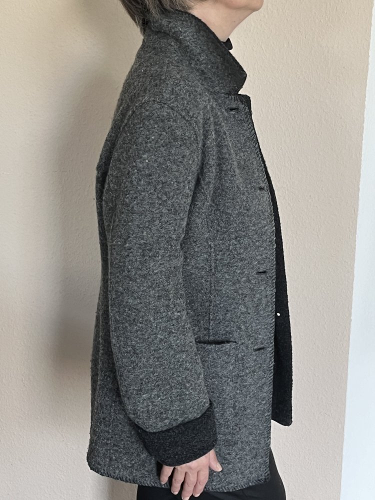 Anne L Oversized Blazer Wendejacke Gr.M/L aus 70% Wolle anthrazit grau / hellgrau