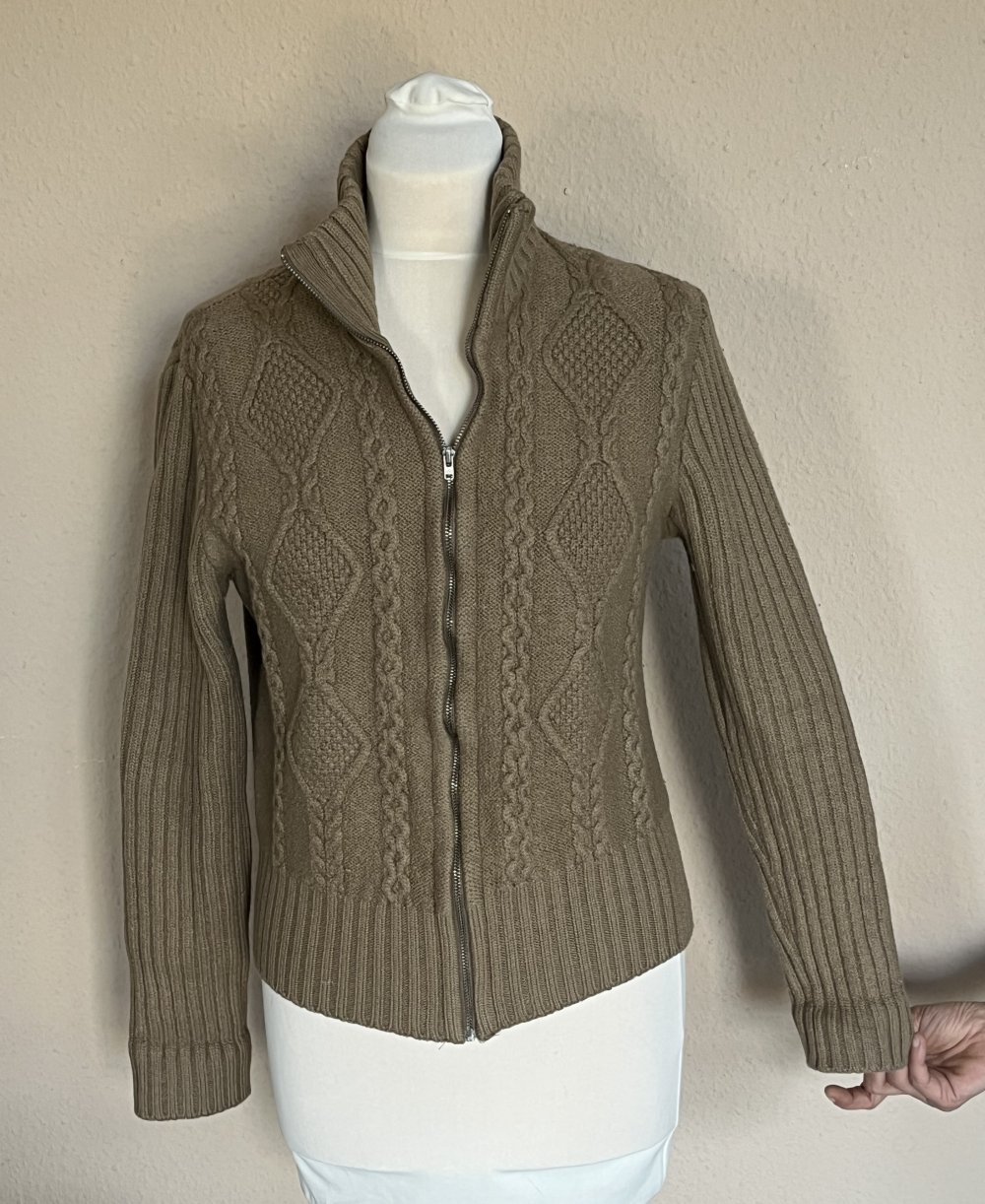 Strauß Innovation Warmer Strick Cardigan aus reiner Schurwolle Gr.38 Braun / Beige
