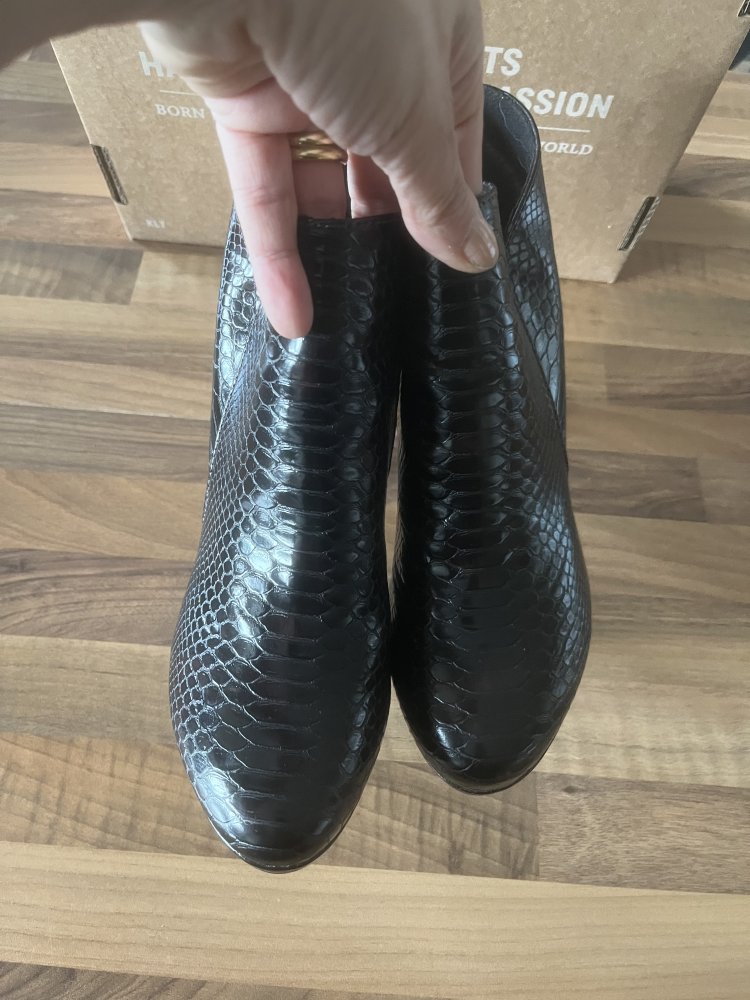 Tamaris Snakeprint High Heel Kunstleder Stiefeletten Gr.39 braun mit seitlichem Reißverschluss innen, kaum getragen