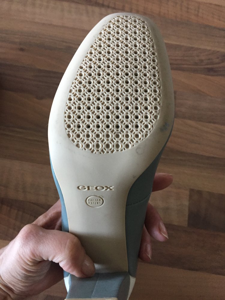 Geox Respira High Heel Pumps Gr.39 mit atmungsaktiver Sohle und Blockabsatz, Neu und ungetragen