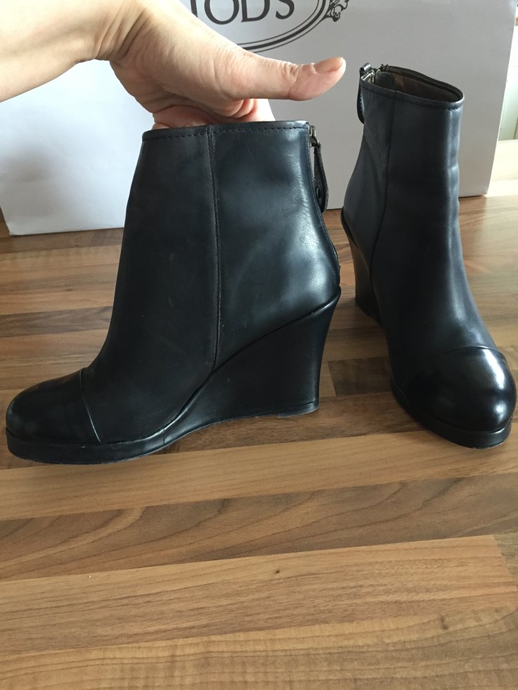 Gerard Darel Voll Leder Stiefeletten Gr.39 mit Keilabsatz schwarz mit Reißverschluss hinten