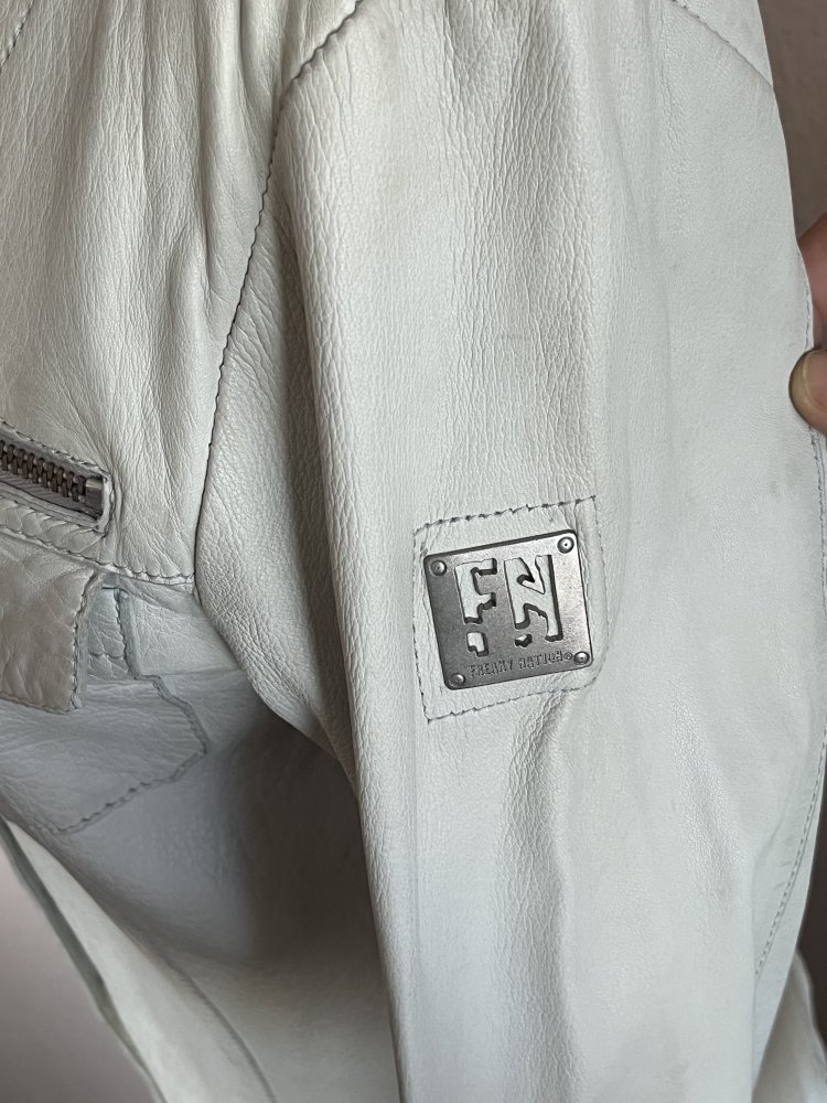 Freaky Nation Nappa Leder Bluse / Jacke Gr.S Farbe Off white /hellgrau