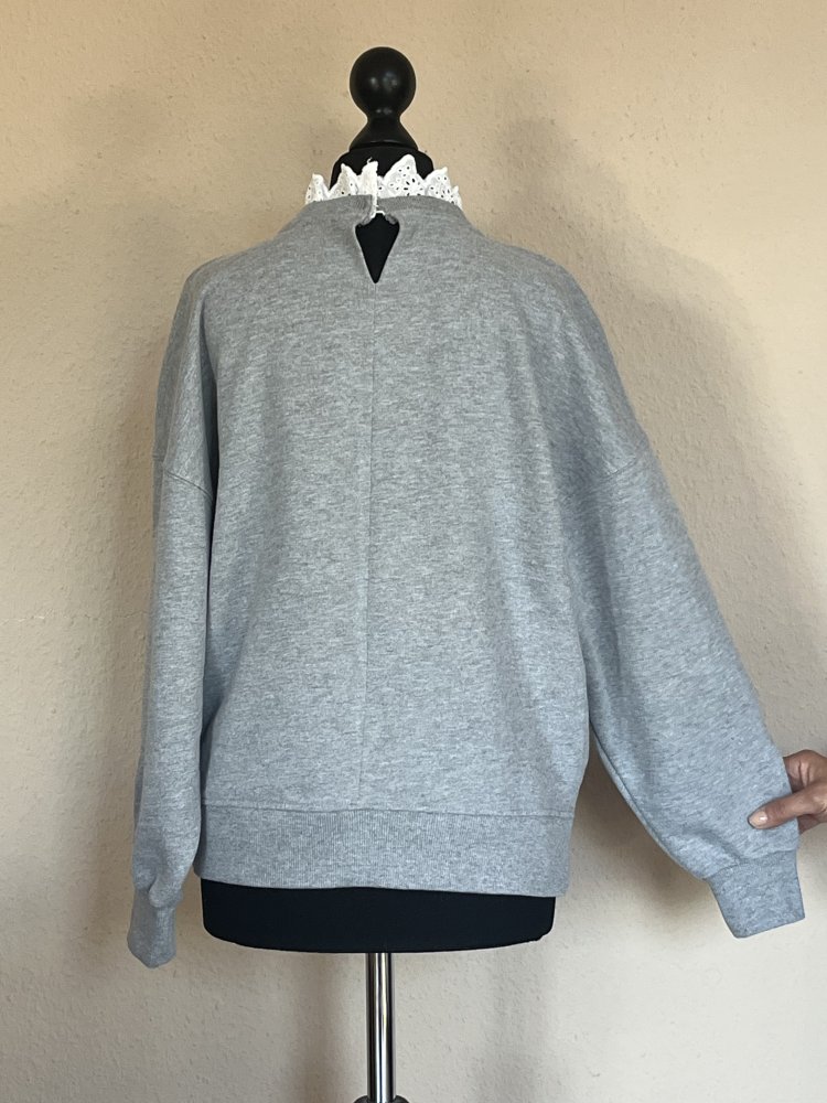 MNG Mango Basic Sweatshirt mit weißem Kragen Gr.S hellgrau