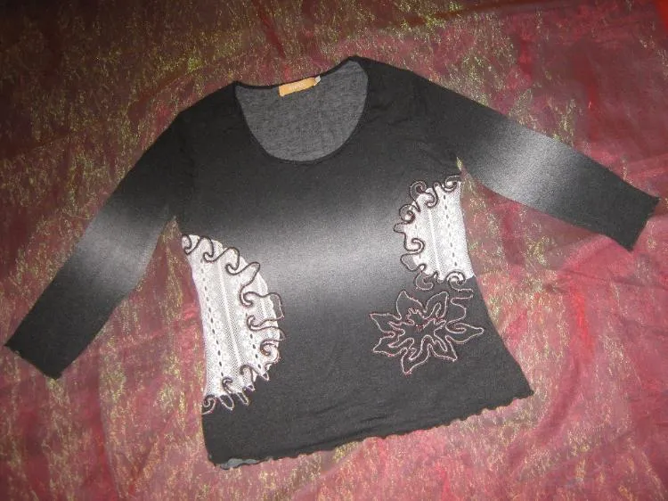 NEU * Edel * Glitzer- Stickerei * Lace Spitze * Longsleeve * T- Shirt 