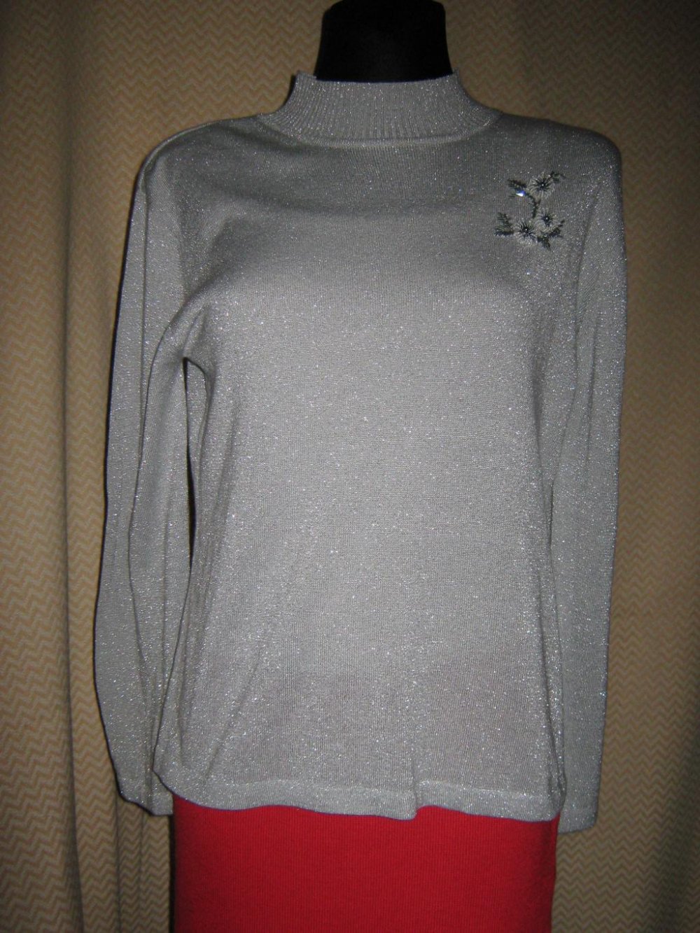 NEU * Original 70er Jahre VINTAGE * DESIGNER * Glitzer- Lurex * Blüten * Perlen * Stickerei * Feinstrick * Pullover * Gr. 36- 38/ S- M * silber *