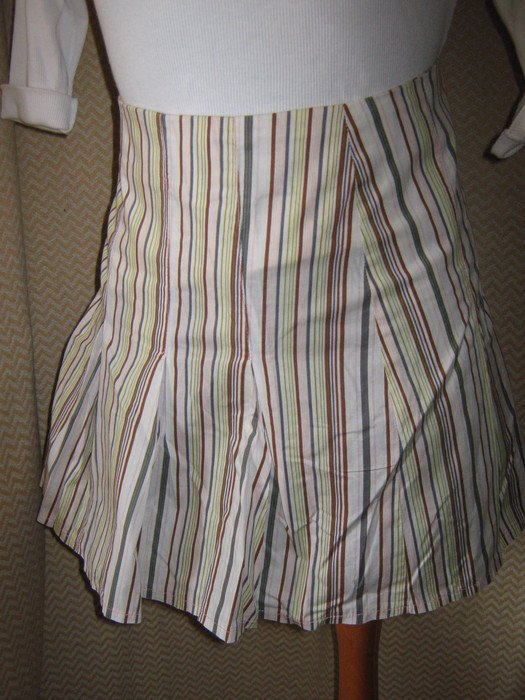 NEU * Schulmädchen * Lolita * Go- Go- Style * Falten * Streifen * Mini- Rock 