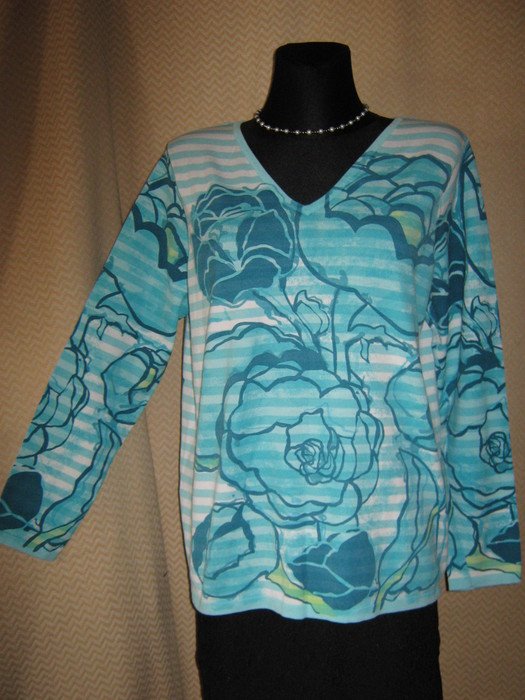 NEU * Romantik * Rosen * Blüten * Flower- Power * Streifen * DESIGNER * Feinstrick * V- Ausschnitt * Pullover Gr. 44- 46/ L * aqua- türkis *