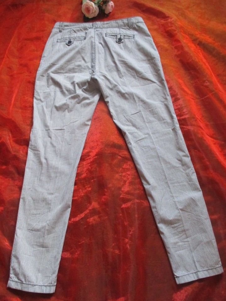 NEU * Marine Maritim * Sailor * Matrosen- Style * feine Streifen * High Waist * Bundfalten * Hose 