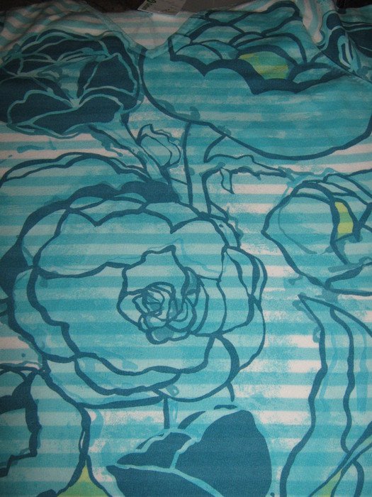 NEU * Romantik * Rosen * Blüten * Flower- Power * Streifen * DESIGNER * Feinstrick * V- Ausschnitt * Pullover Gr. 44- 46/ L * aqua- türkis *