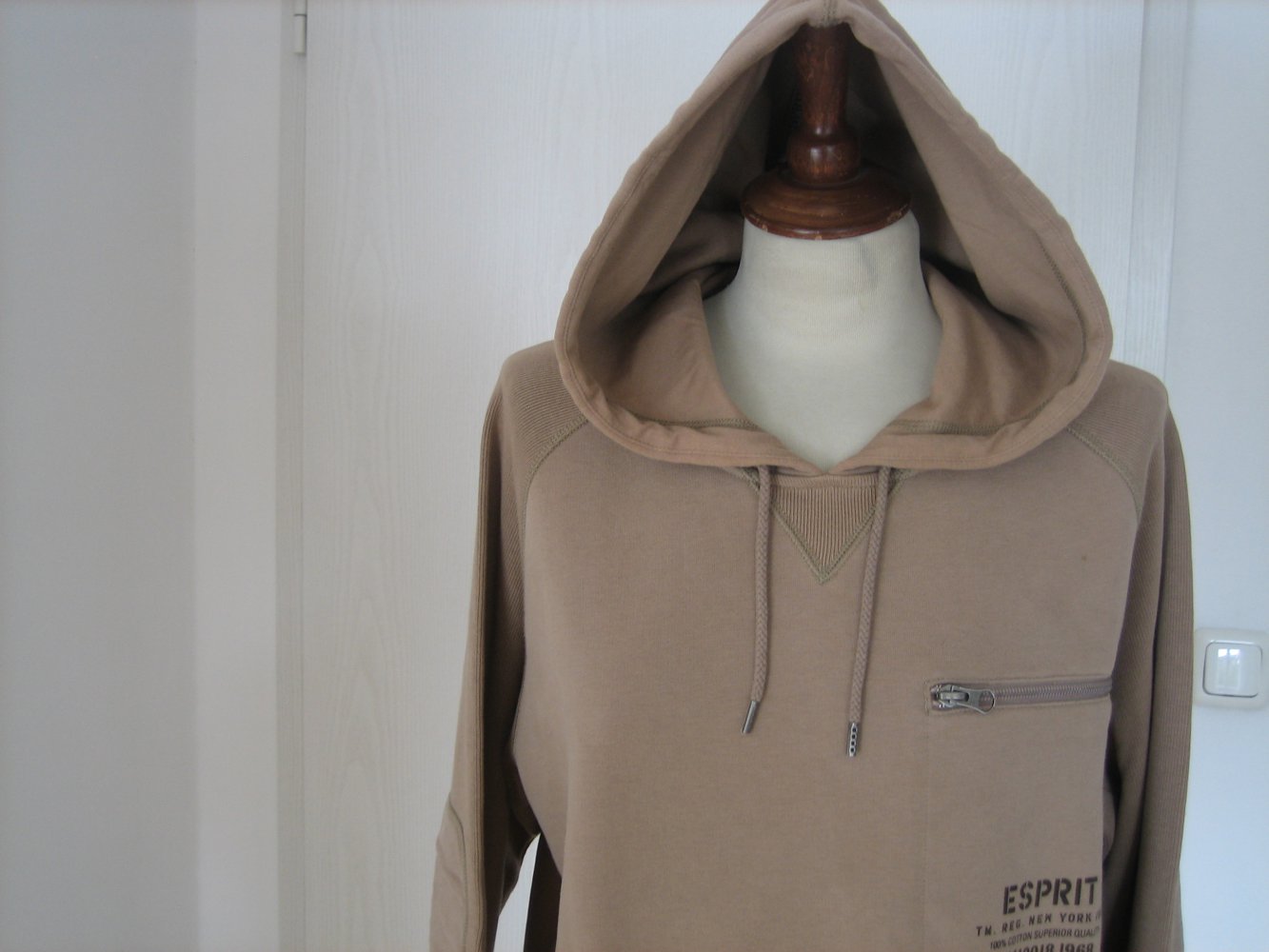 Mega lässiges Kapuzen-Sweatshirt Gr. 42 