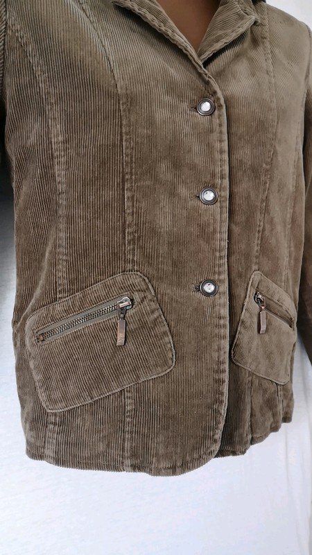 Übergangs-/Frühlingsjacke Cordjacke khaki