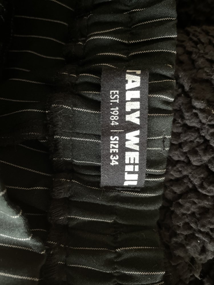 Neu Hose, Schlupfhose