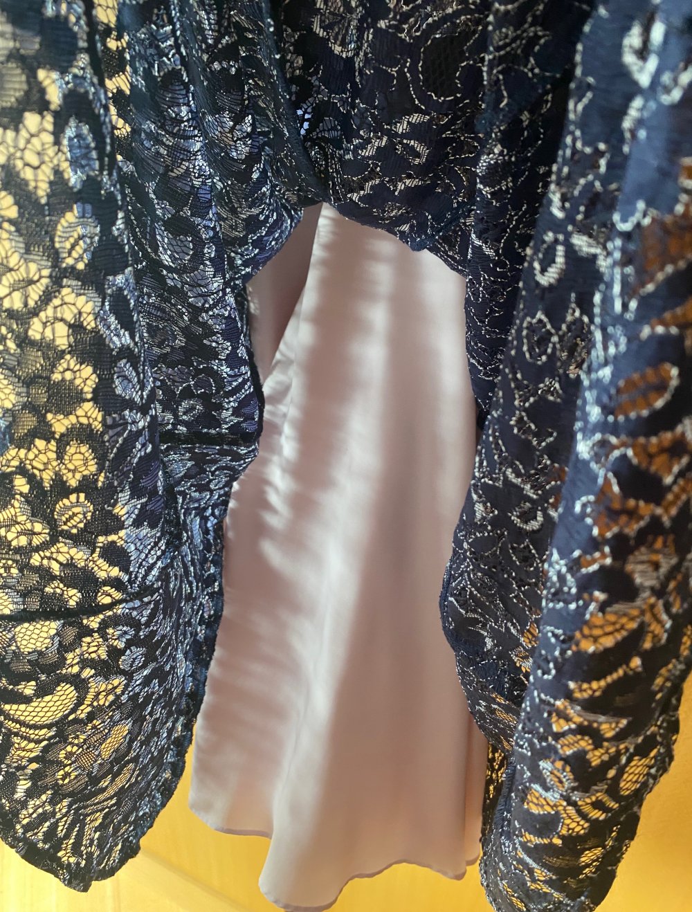 Blaues Abendkleid