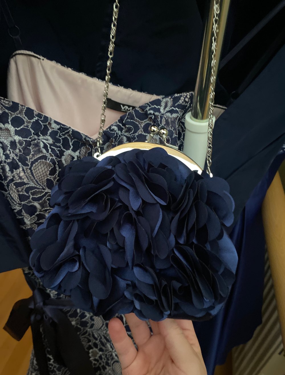 Blaues Abendkleid