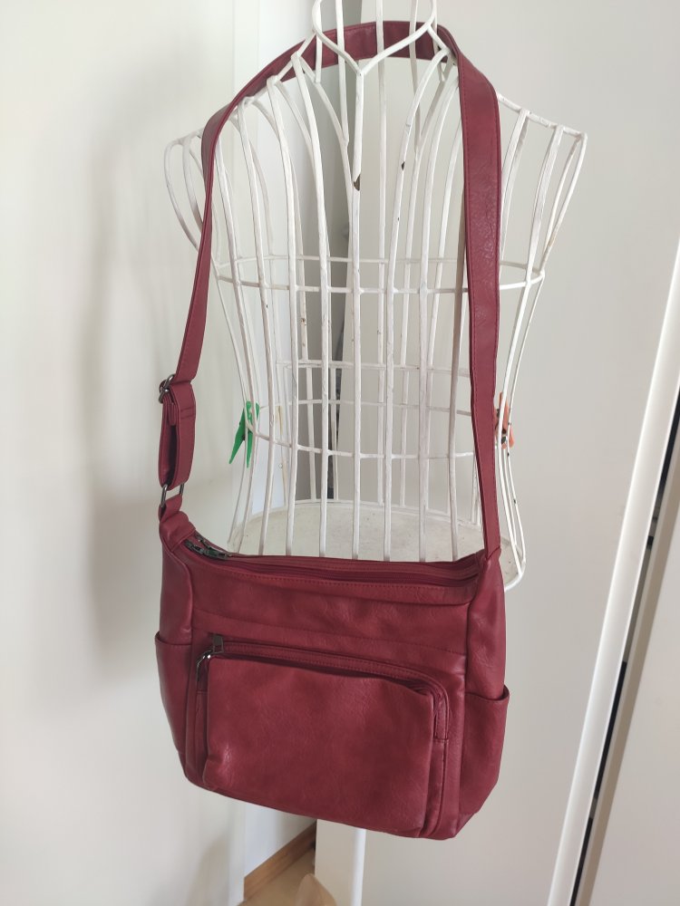 Rote Echtledertasche 