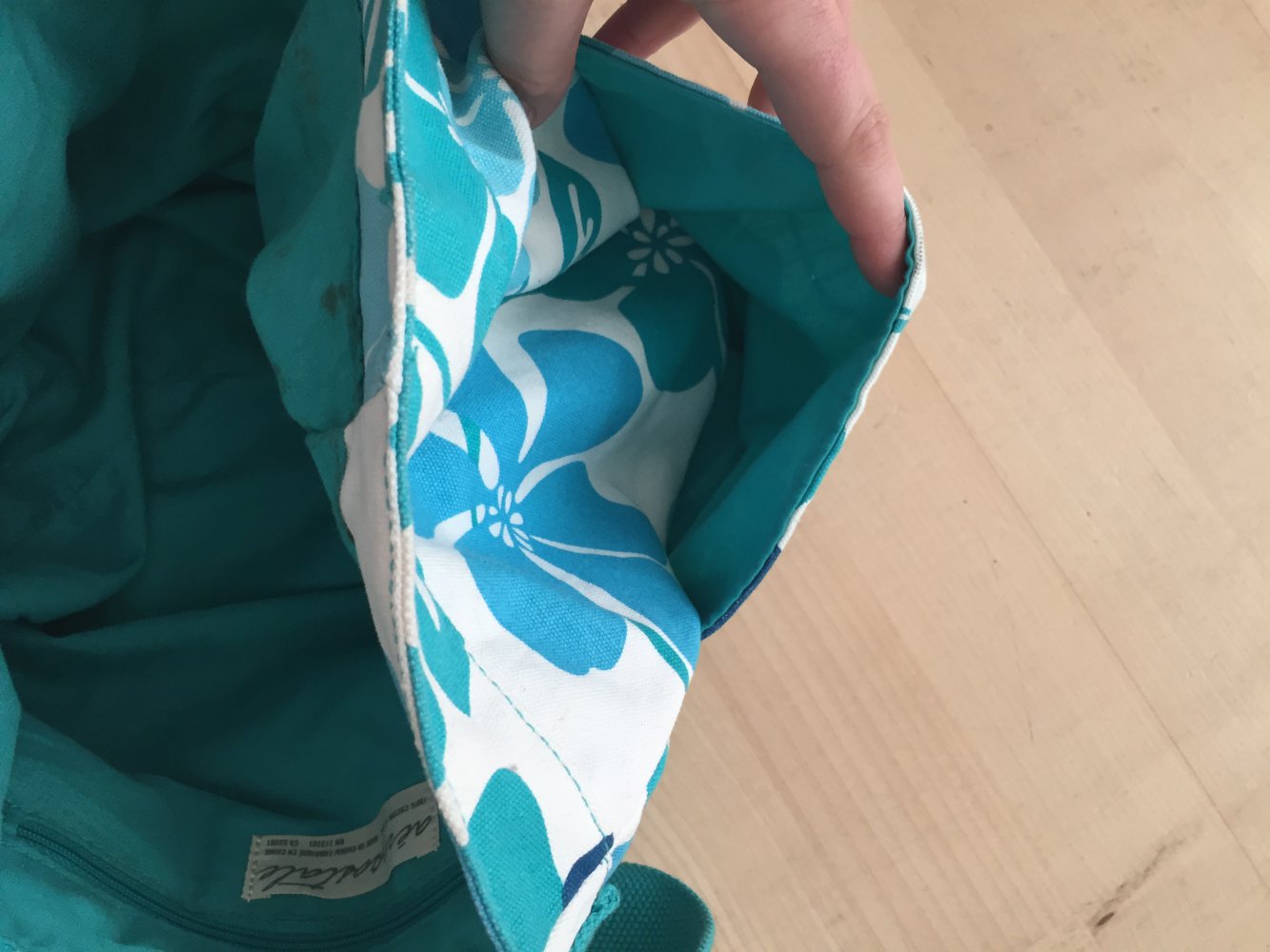 Shopper von Aéropostale 