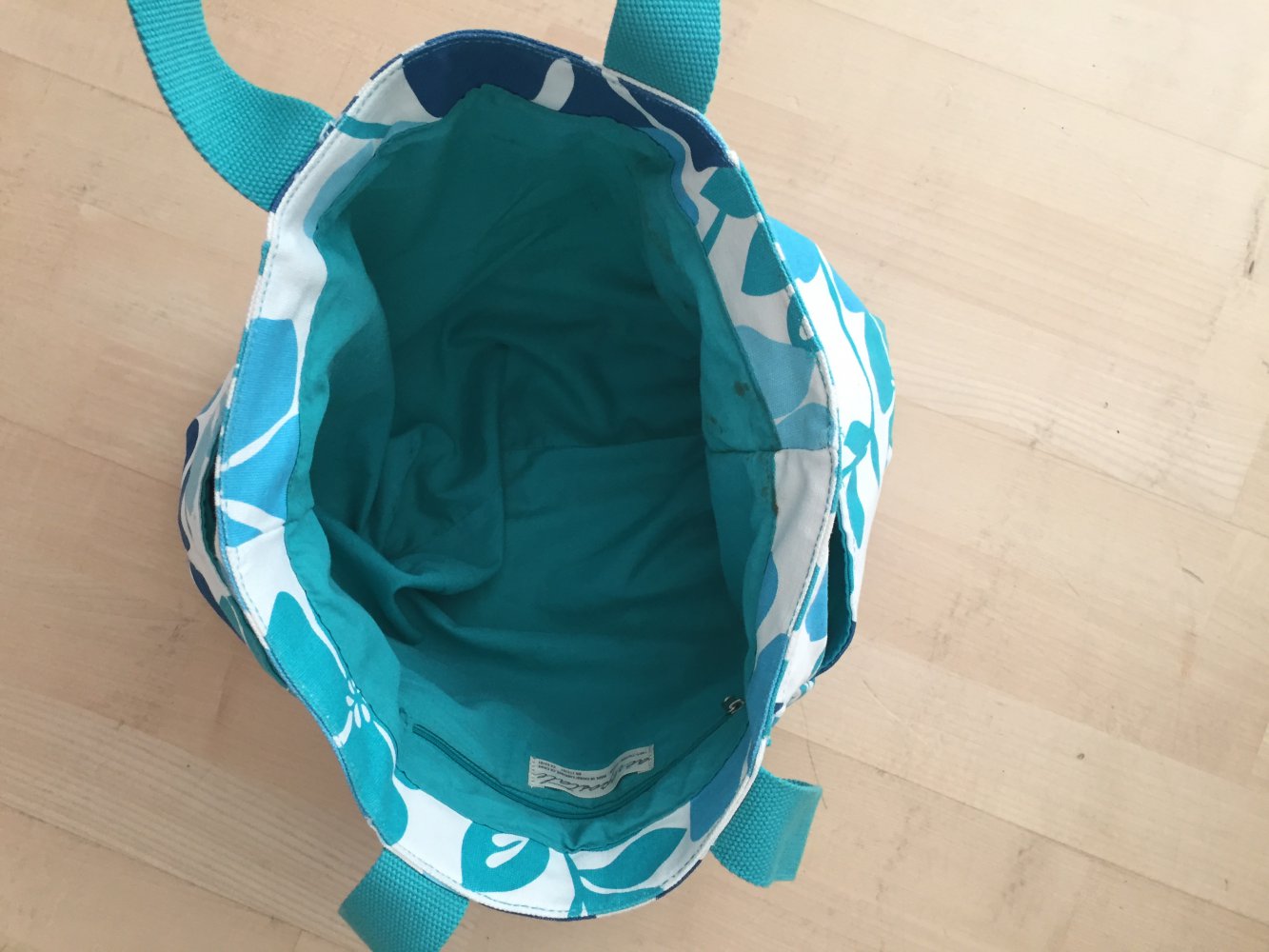 Shopper von Aéropostale 