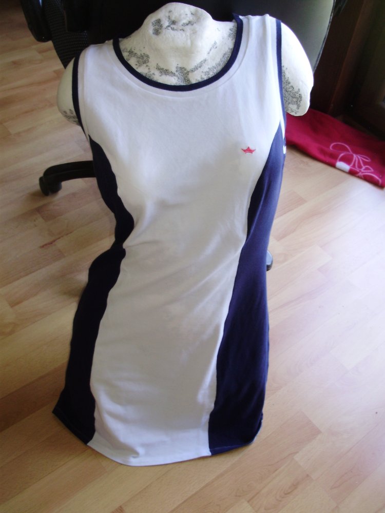 Palmers Kleid weiß/ dunkelblau 36/38