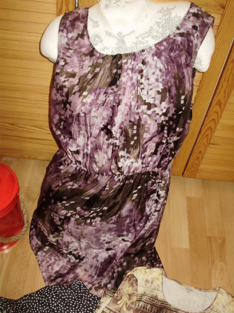 Outfit 7: Bonaparte Kleid + Jerseybluse + Lebek Shirt 40