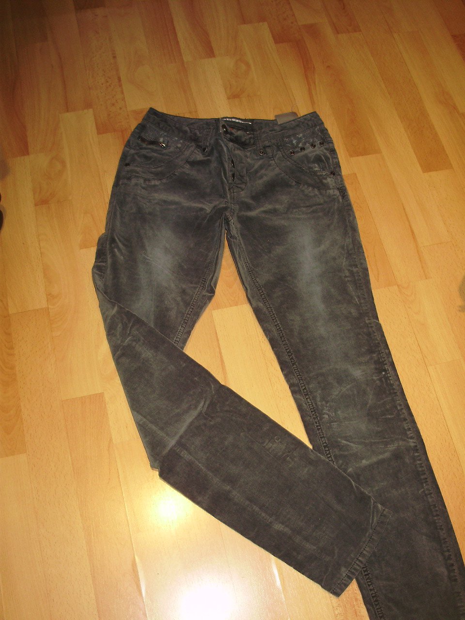 Street one Hose Samt petrol Modell Mika Gr 34 / 32 wie neu