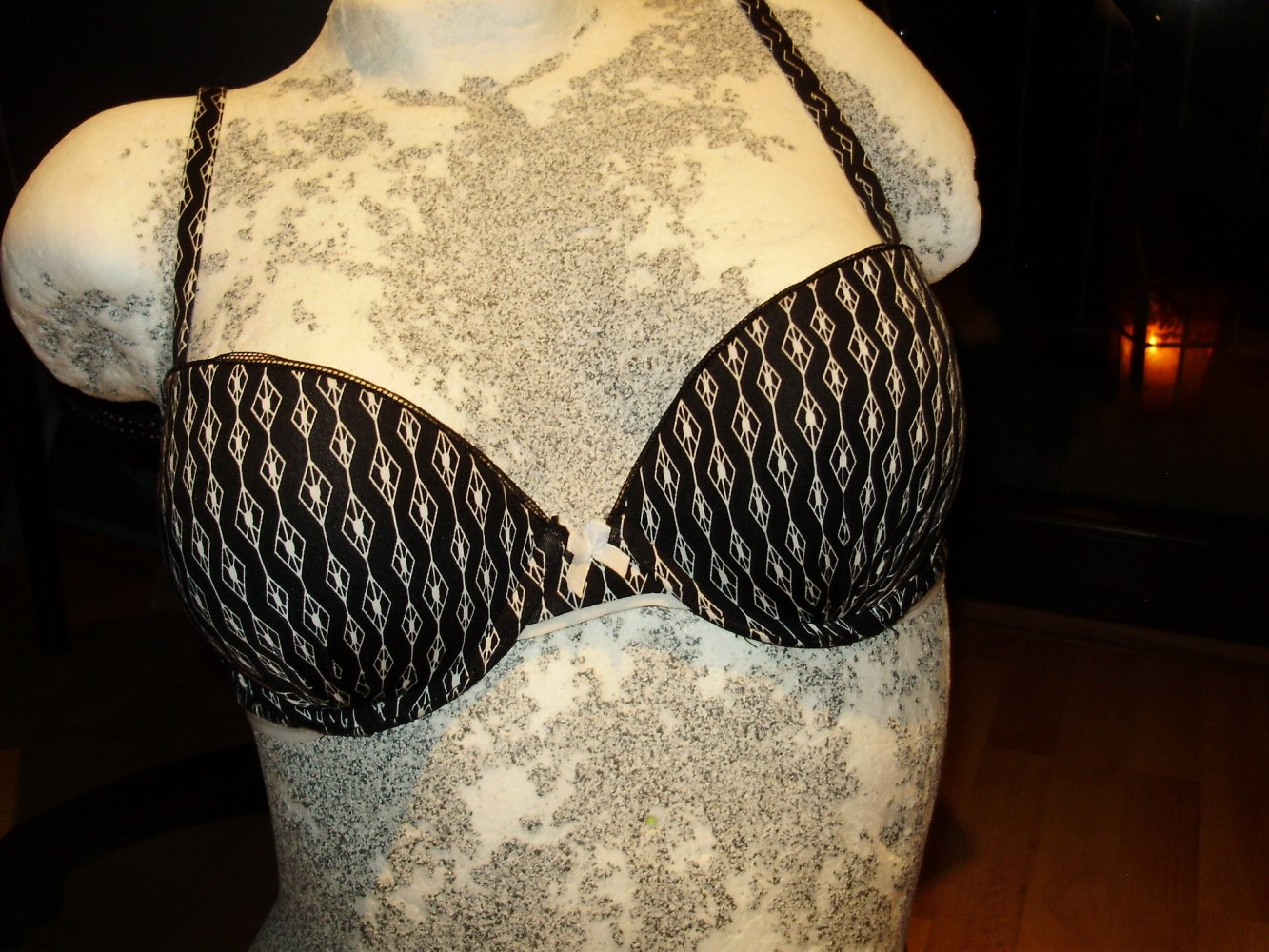Gina Benotti BH schwarz weiß Muster 75 B NEU