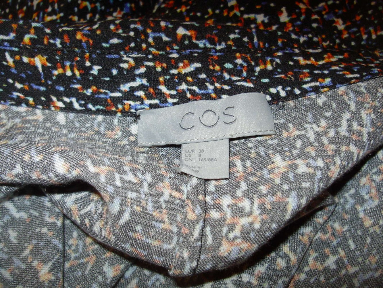 Cos Kleid midi Knopfleiste Hemdblusen Kleid Muster M