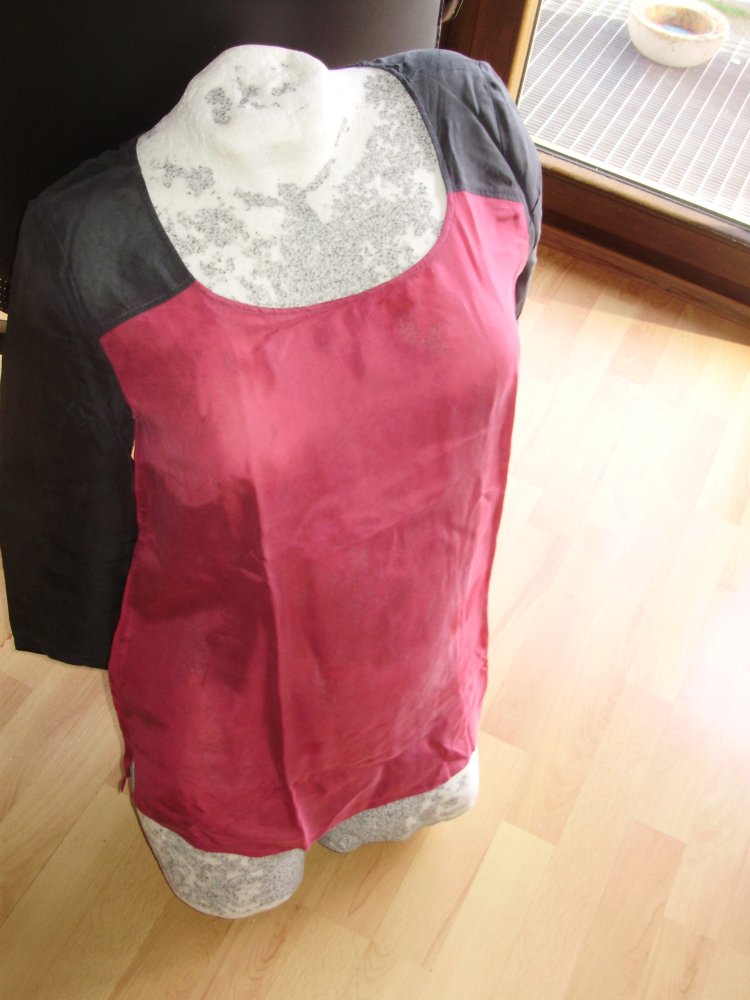 Hugo Boss Langarm Shirt Seide rot blau Gr 38