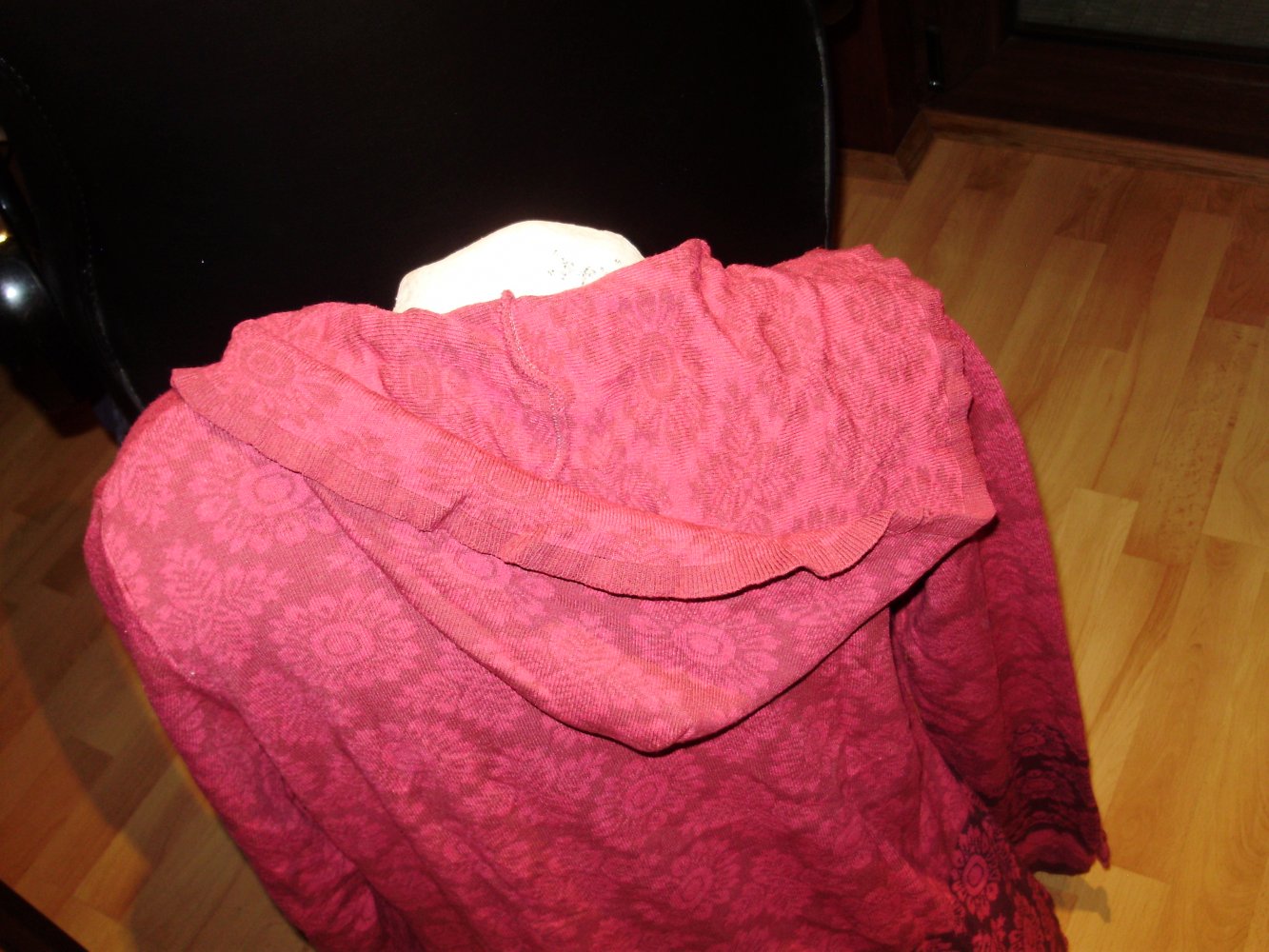 Sorgenfri Cardigan Strickjacke rosa bordeaux Kapuze XL