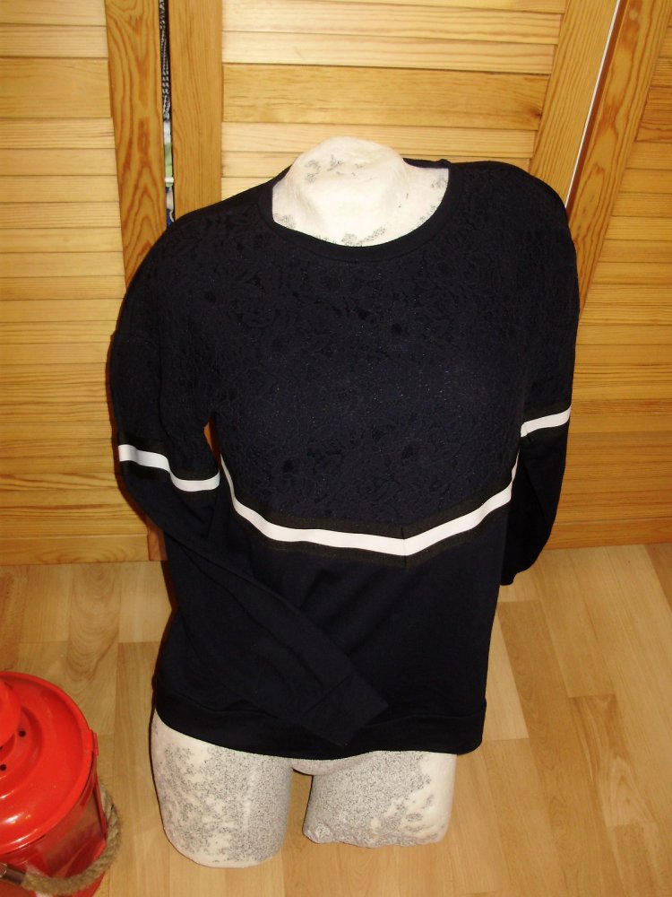 JDY LA Shirt schwarz teils Spitze XS S