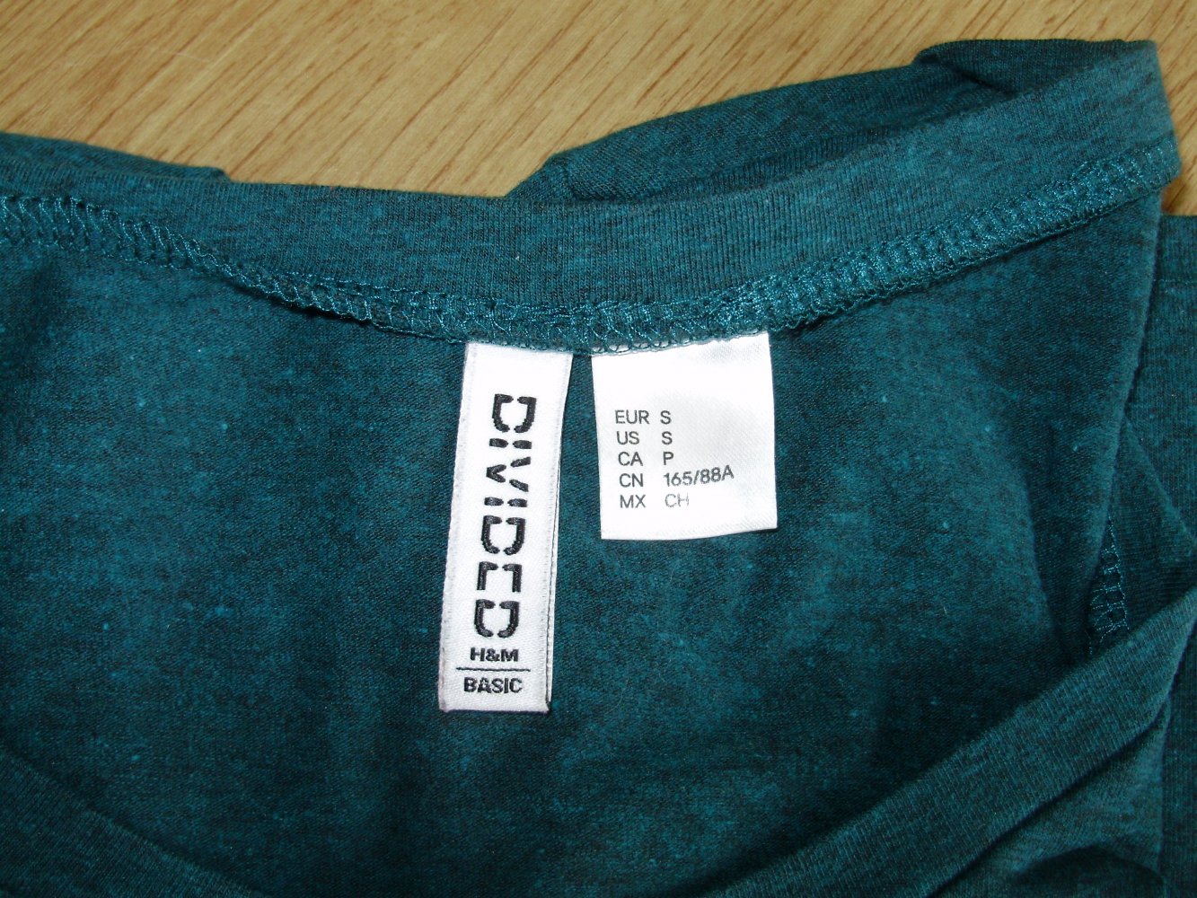 H&M Shirt grün Rundausschnitt Gr.S