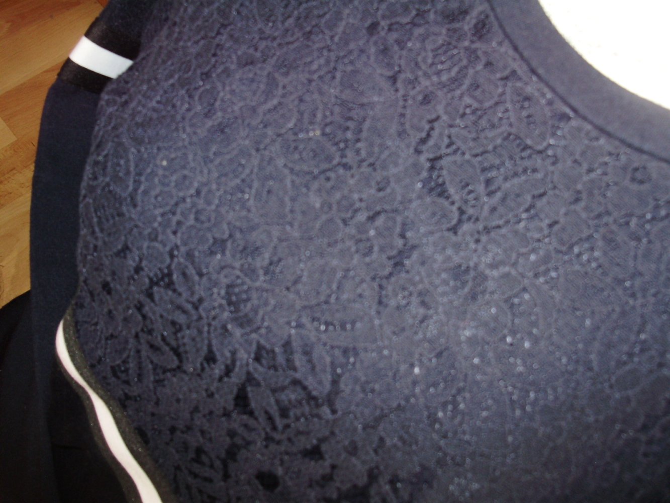 JDY LA Shirt schwarz teils Spitze XS S